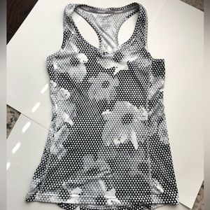 Nike Women’s Tank Top sz XS